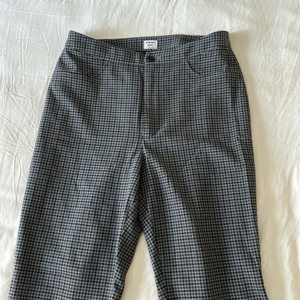 ARITZIA Sunday Best pants Size 6